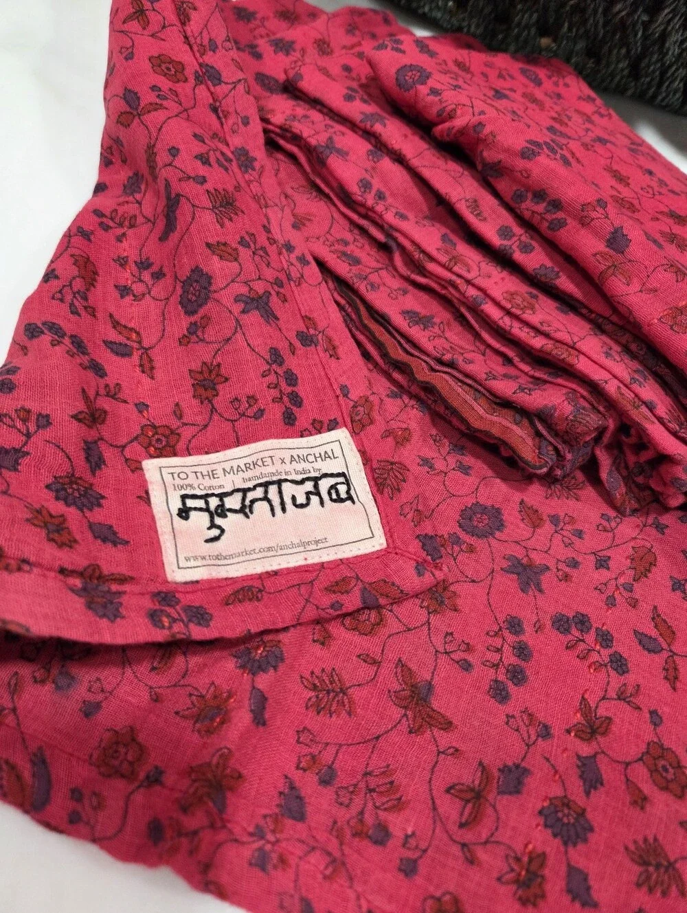 N/A lightweight woven